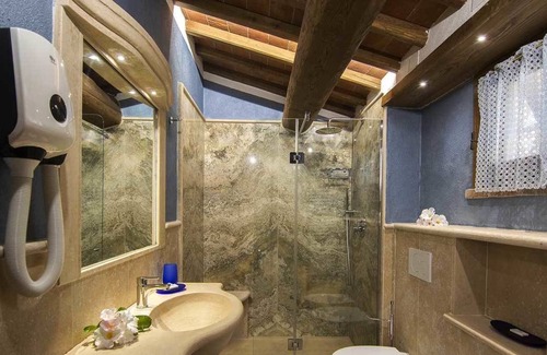 Monte Benichi Autre | Agriturismo I Moraioli