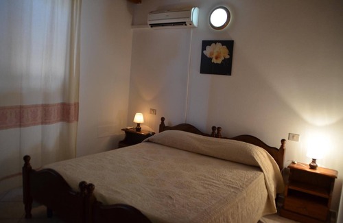 San Giovanni Suergiu Maison | Agriturismo Agrifoglio
