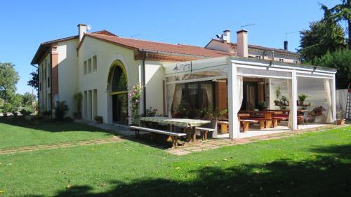 Castegnero Maison | Agriturismo L'Albara - Wines, Pool & SPA