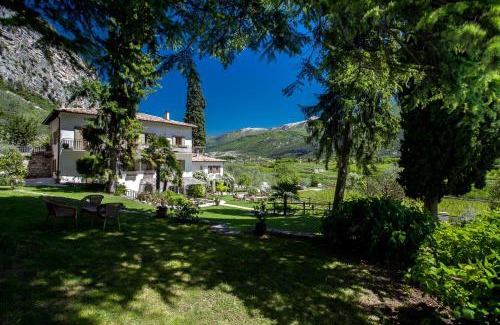Ceniga Lit Et Petit-Déjeuner | Agriturismo Maso Lizzone