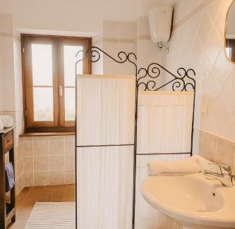 Campello sul Clitunno Maison | Agriturismo Pettino