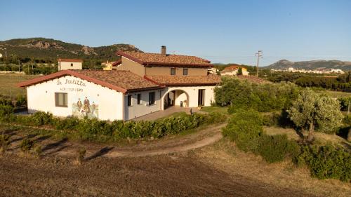 Carbonia Maison | Agriturismo Sa Scalitta