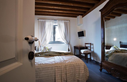 Besenzone Maison | Agriturismo Tenuta Casteldardo