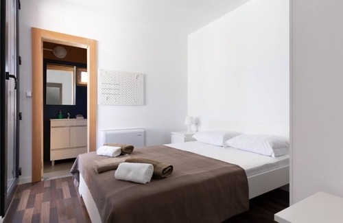 Almodovar e Graca dos Padroes Maison | Agro-turismo Monte Beato - Bunglow3