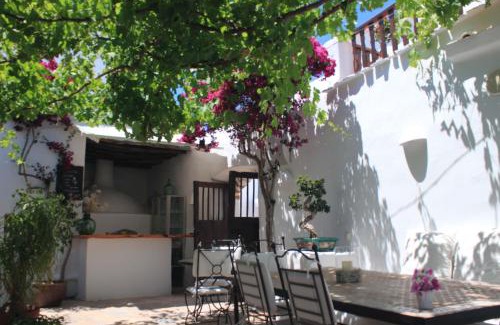 Sant Miquel de Balasant Maison | Agroturismo Can Pardal
