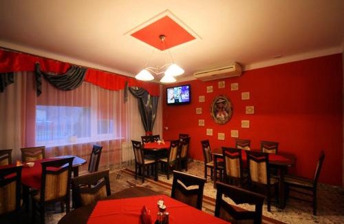 Bodzentyn Maison | AGROTURYSTYKA MAŁA CZARNA