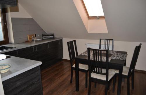 Miedzychod Chalet De Ski | Agroturystyka Stajnia Zwierzyniec