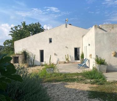 Noto Maison | Aguglia Persa