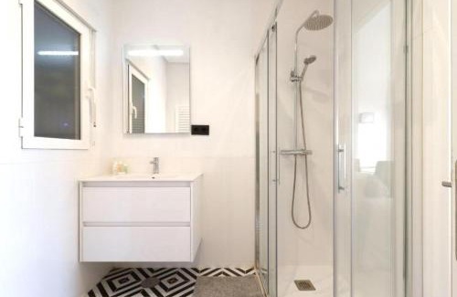 Puerta del Angel Appartement | AH-Apartamentos de Diseño en Madrid Río