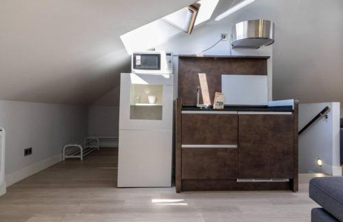 Guindalera Appartement | AH- Descubre Madrid desde un ático con estilo acogedor