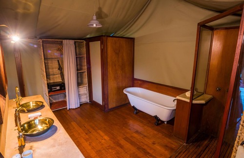 Madikwe Game Reserve Cabine | aha Thakadu River Camp