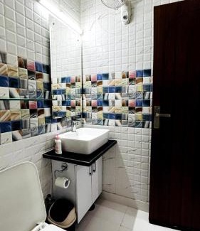 Vasant Kunj Appartement | AHAM PREMA Luxe 3 BR Stay 15 min from Airport