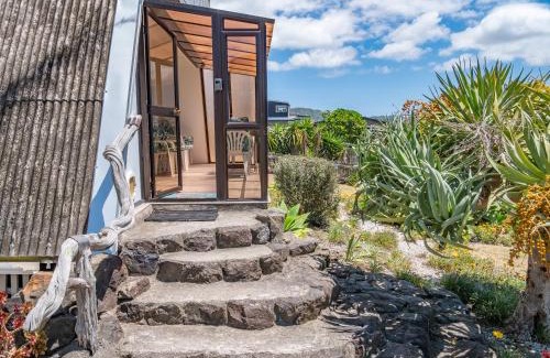 Ahipara Maison | Ahiparadise - Ahipara Holiday Home