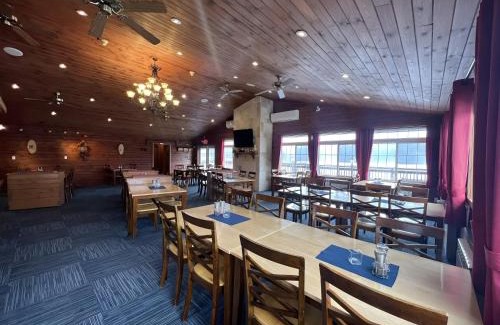 Magnetawan Maison | Ahmic Lake Resort
