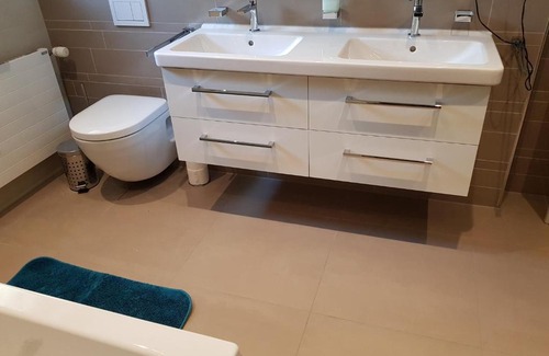 Buchs Appartement | Ahornwohnung, ruhige Lage, nähe Bahnhof und Zentrum
