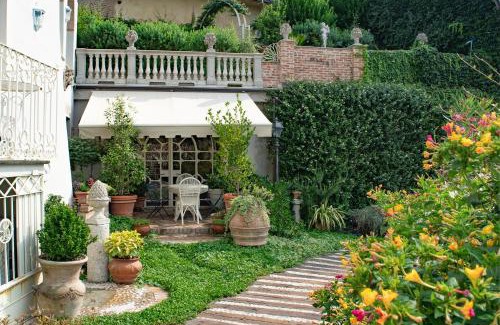 Ottiglio Appartement | Ai Leoni Ruggenti - Giardino Segreto con Vista sul Monferrato