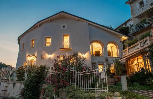 Ottiglio Appartement | Ai Leoni Ruggenti - Giardino Segreto con Vista sul Monferrato
