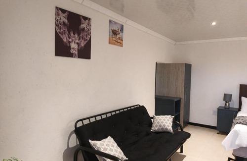 Acornhoek Maison | Aidah Residents Guest House