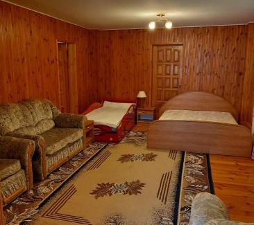 Gratiskes Maison | Aido ir Jovitos sodyba Jorunas
