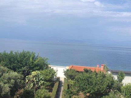 Egira Appartement | Aigeira Seafront Vacation Home 0 floor
