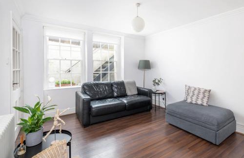 Upper Town Appartement | Ainslie's Apartment Belvedere
