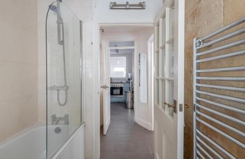 Upper Town Appartement | Ainslie's Apartment Belvedere