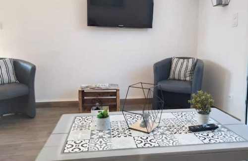 Champagne-les-Marais Maison | air-conditioned studio near La Rochelle and the Vendée beaches!