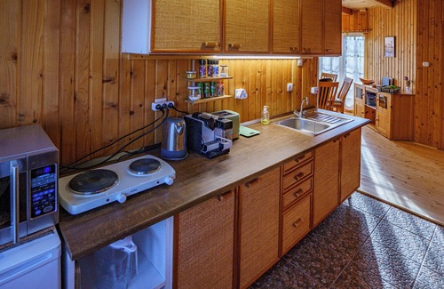 Balatonkeresztur Maison | Air-conditioned wooden house 800 meters from the lake with 4 bedrooms