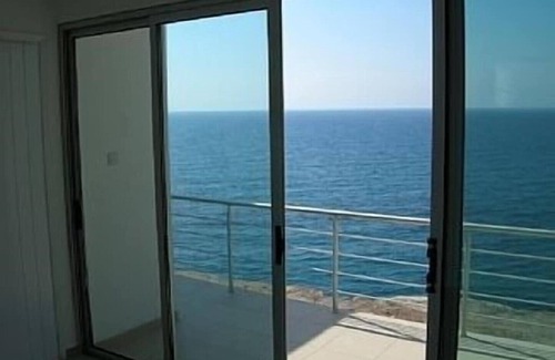 Kucukerenkoy Appartement | Air-conditioned Apartment As Close To The Sea As You Can Get