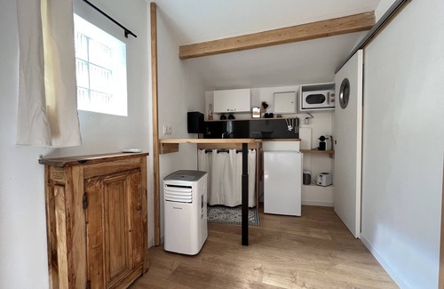 Frontignan Maison | Cabanon climatisé avec jardin méditerranéen à 9mn de la mer