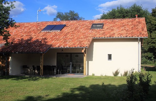 Saint-Gor Cottage | Gite climatisé 8 personnes avec piscine chauffée au cœur de la forêt landaise