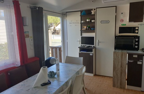 Vic-la-Gardiole Maison | Mobil-home 3 CH clim TV camping 4 *