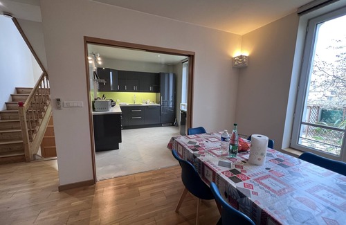 Gagny Maison | Maison Climatisée proche RER / Paris / Disney / CDG