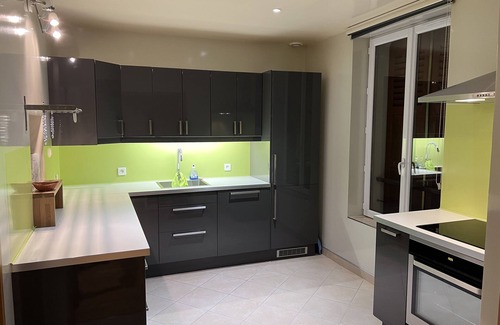 Gagny Maison | Maison Climatisée proche RER / Paris / Disney / CDG
