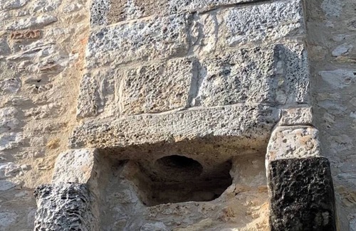 Monpazier Maison | Maison médiévale climatisée avec jardin, linges inclus