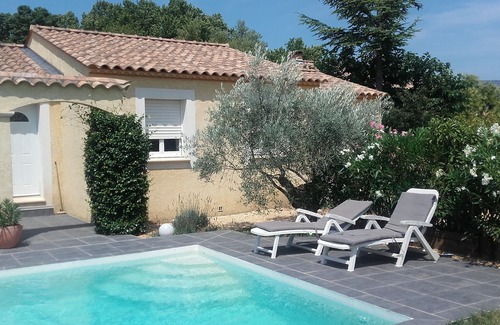 Euzet-les-Bains Maison | Air-conditioned Provencal house, swimming pool and pétanque court 100 m away