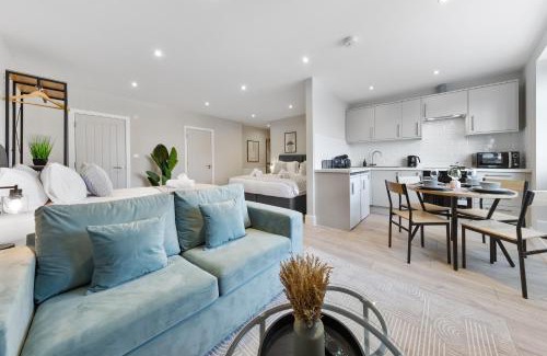 Southgate Green Appartement | Air-Conditioned Retreat, 20min to Central