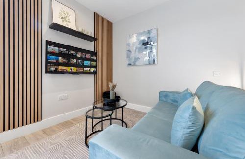 Southgate Green Appartement | Air-Conditioned Retreat, 20min to Central