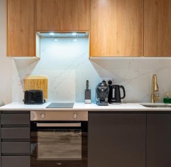 Friern Barnet Appartement | Air Conditioning, Studio in North London, Easy Transport