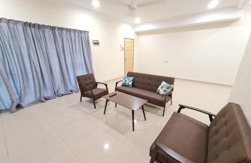 Simpang Maison | Air-home M3 Simpang near Aulong Econsave, 4BR, 10pax, Netflix