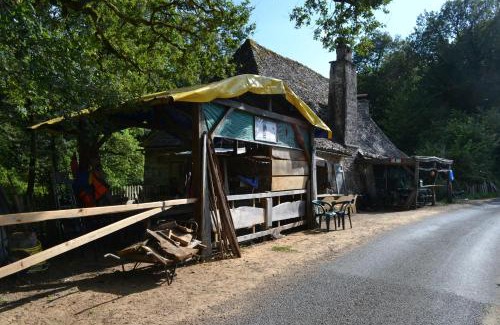 Saint-Privat Autre | air naturel de camping moulin de malesse caravane