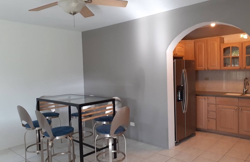 Paget Appartement | AIRBAB MOONGATE WEST TOURIST AND REMOTELY WORKERS ACCOMODATIONS .