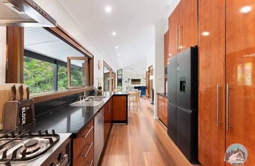 Warrawee Maison | Aircabin - Warrawee - Spacious - 5 Beds House