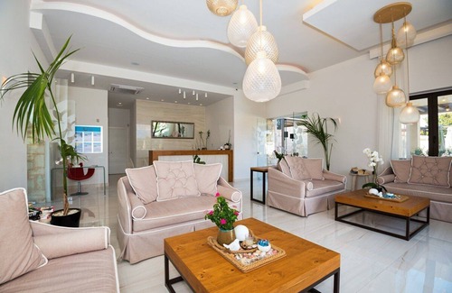 Chania Appartement | Airis Boutique Hotel & Suites is ideal for couples and friends