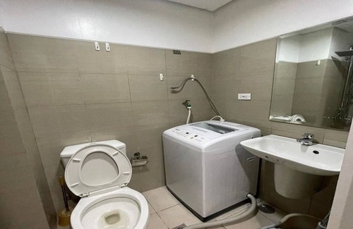 Pasay Hôtel | Airport , Mall of Asia and Moa Arena Condo PICC and US Embassy Nearby