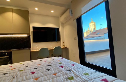 Valladolid City Centre Appartement | AIRVA: Apartamentos Bajada de la Libertad