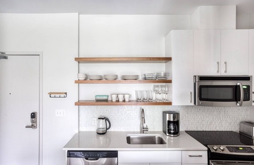 Cambridgeport Appartement | Airy Cambridgeport 1BR w/ W/D & Gym, near Boston U & MIT, by Blueground
