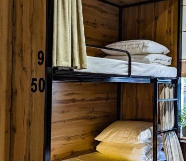 Sverdlov District Auberge | Aiva Hostel