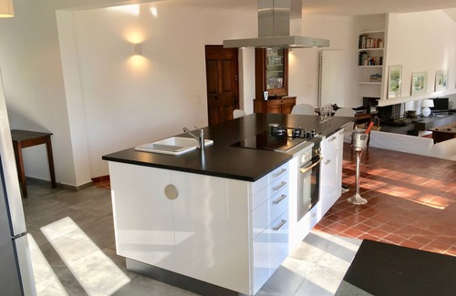 Est Villa | Aix en Provence, Villa 300m2 avec Piscine chauffée (28°C, 8 per