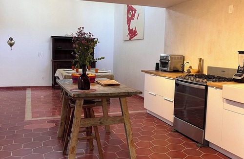 Los Sabinos Maison | Ajijic Magic 2BR/2BA, Walk to Everything